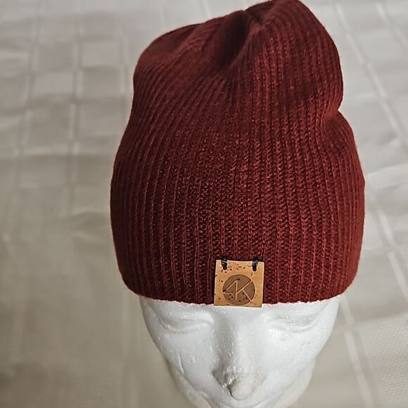 Oakley Women's Knitted Backbone Beanie Hat One Size Fired Brick - Picture 5 of 16